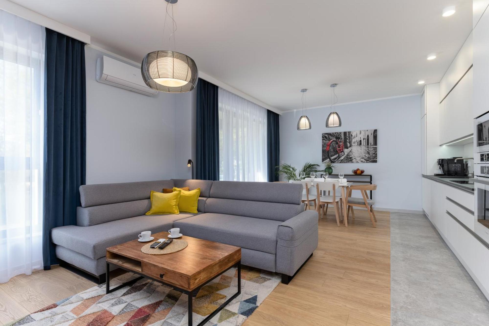 Br12 Premium Apartments , Garaz Bielsko-Biała Kültér fotó