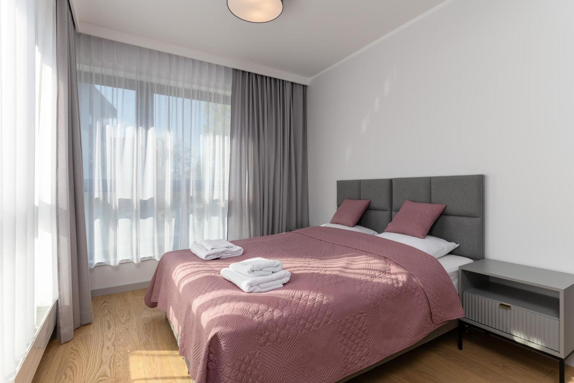 Br12 Premium Apartments , Garaz Bielsko-Biała Kültér fotó